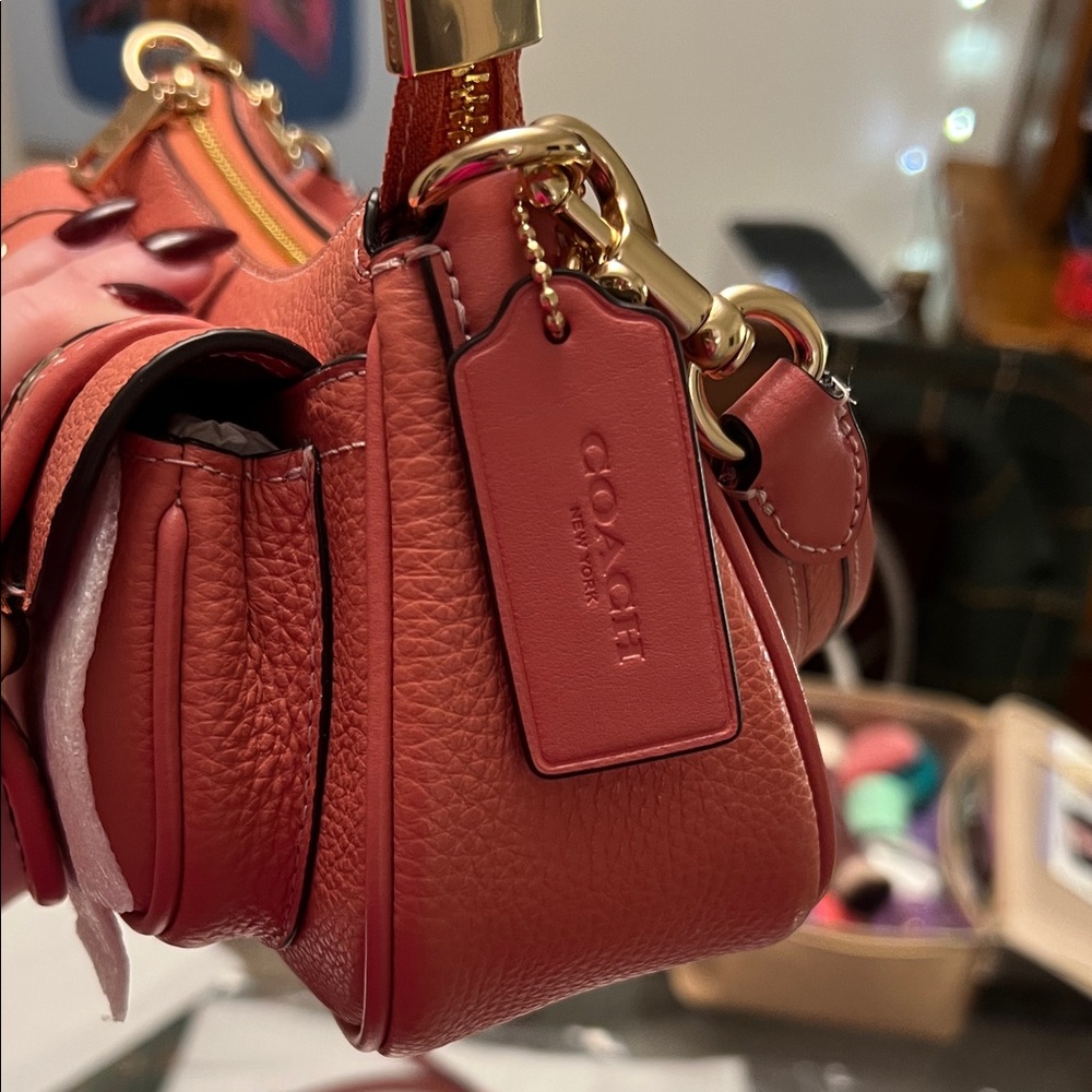 Coach Ashton Burnt Coral Shoulder Bag NWT - Picture 2 of 8